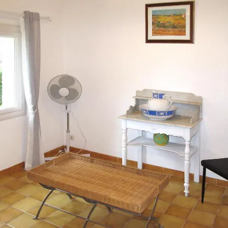 Holiday Home Bora - Gri115 *